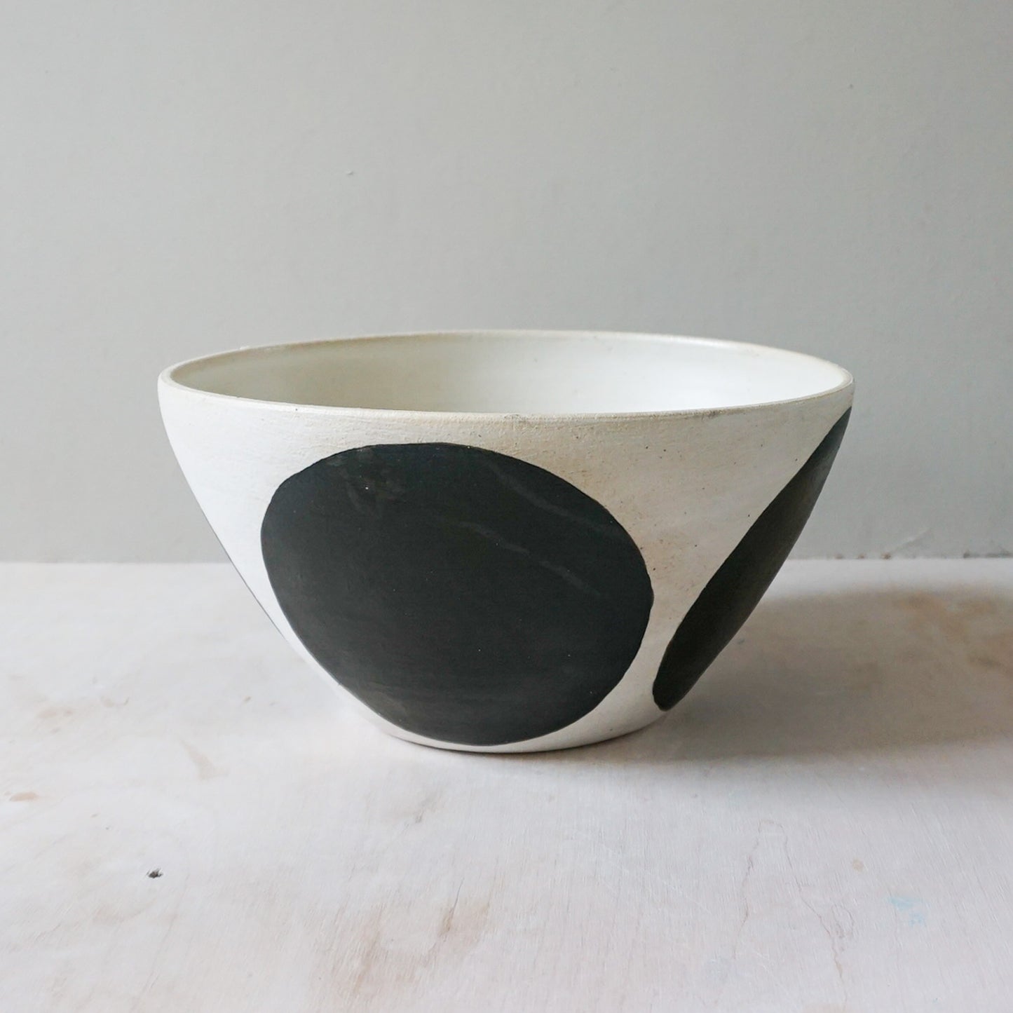 Salad Bowl | Black Moon