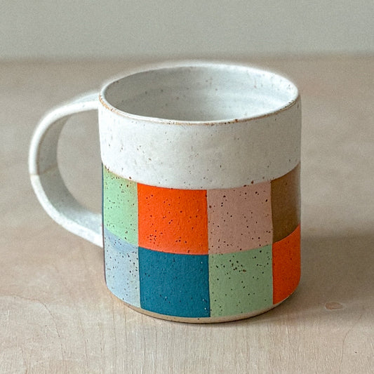 Mug with checks